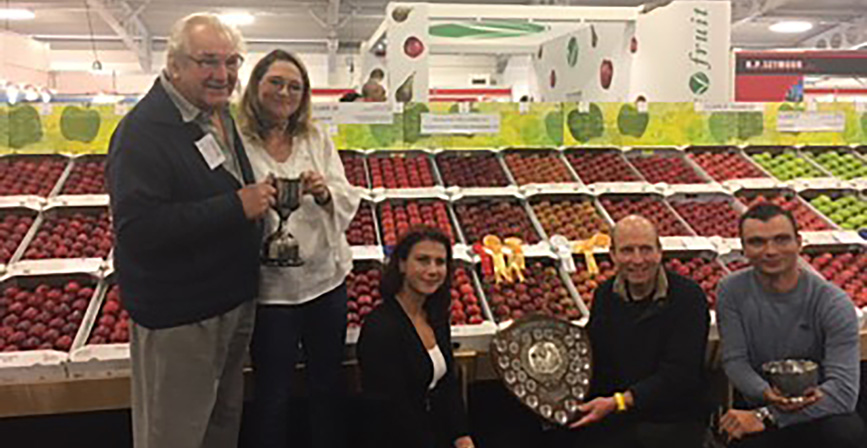 TWO FIRST PRIZES AND TWO SECOND PRIZES IN THE NATIONAL FRUIT SHOW